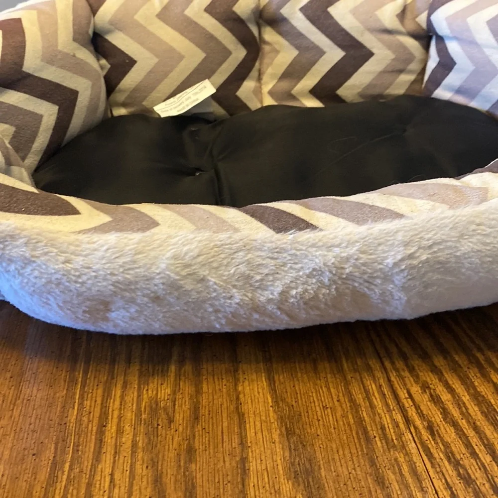 Small dog plush bed